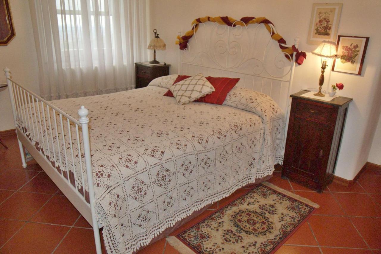 B&B Rosso Baccara Montevettolini Exterior foto